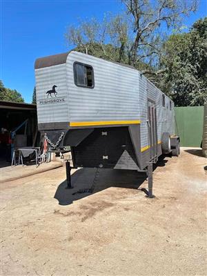 6 Berth Horse Trailer
