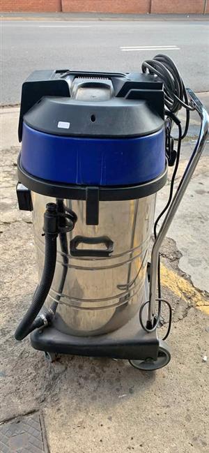 Car wash vacuum wet and dry  280 Steve Biko rd Gezina  Pretoria  Wattsup 