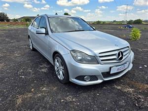 2012 MERCEDES BENZ C200 W204 FACELIFT PLEASE READ