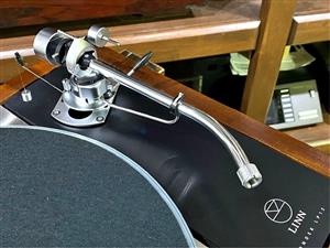 LINN SONDEK LP12 SME 3009 IMP with Valhalla Board