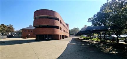 3229sqm Office with warehouse space to lease in Vorna Valley Midrand