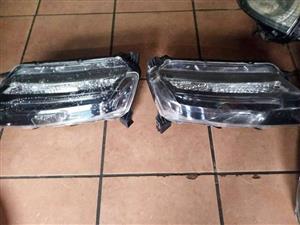 Renault Kwid upper headlight both sides