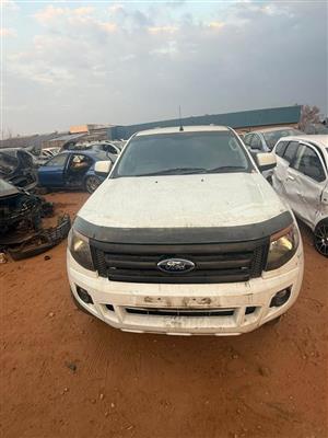 2014 Ford ranger club cab 2.2 stripping/breaking for spares
