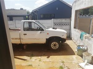 Nissan 1 tonner for sale without papers 