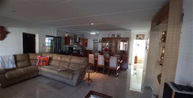 Stunning 3-Bedroom Family Home in Secure Complex - Your Dream Oasis Awaits