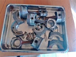Renault megane 1.6 , 16v  pistons