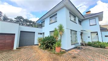SPACIOUS 5 Bedroom House For Sale in Three Rivers Proper