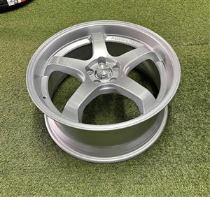 18 INCH ADVAN RACING GT DESIGN RIM SET