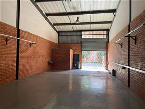 DIAMOND PARK: FACTORY / WAREHOUSE TO LET IN HENNOPS PARK, CENTURION WITH MAIN ROAD VISIBILITY!