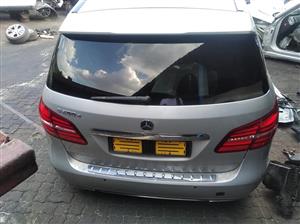 Mercedes B200d stripping spares