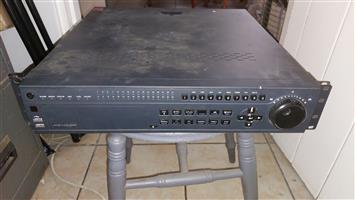 Hikvision DS-8132HFSI-SH Professional DVR