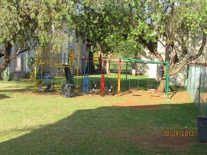 Apartment For Sale in Die Hoewes