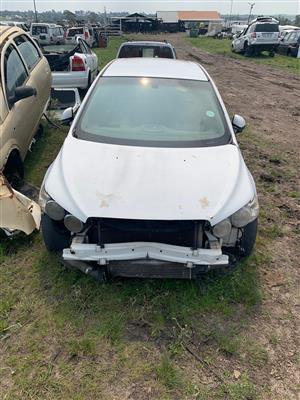 Chevrolet Sonic stripping 