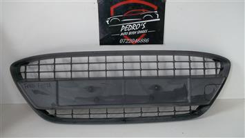 Ford Fiesta grille