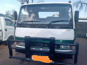 Tata Ex2 manual towing truck  2012 White Sparekey