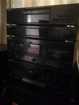 TECHNICS STEREO SOUND SYSTEM