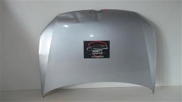 VW Polo 6 Bonnet