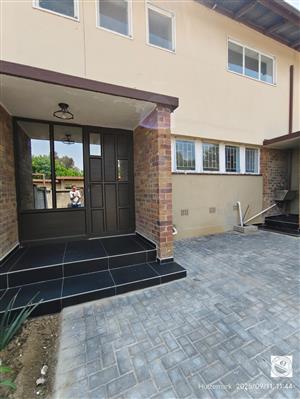 Super modern duplex townhouse in popular and secure complex located in Sasolburg