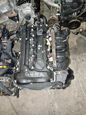 HYUNDAI G4NB ENGINES AND GEARBOXES FOR SALE