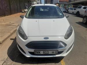 2017 FORD FIESTA 1.0 TITANUM MANUAL EXCELLENT CONDITION 