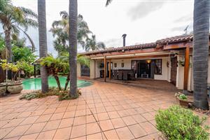 House For Sale in Farrarmere