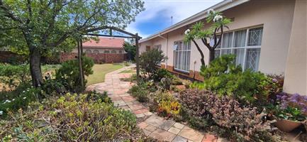 House For Sale in Carters Glen