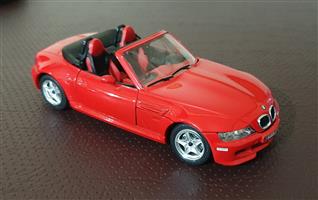 Bburago Collection-Die-Cast Scale Model Cars. BMW. Dodge. Porsche. 1:24