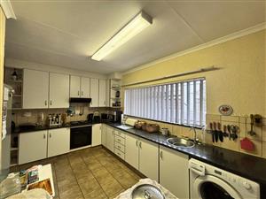 2 Bedroom Townhouse for Sale in Parys