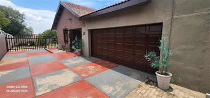4 Bedroom House with 2 Flats