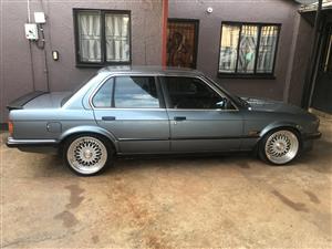 318i 1988 BMW to swop for Toyota Avanza 