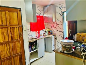 Rentla house avail in block VV