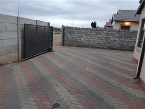 House For Sale in Alliance