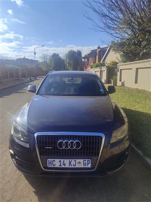 2011 AUDI Q5 2.0 TFSI AUTO