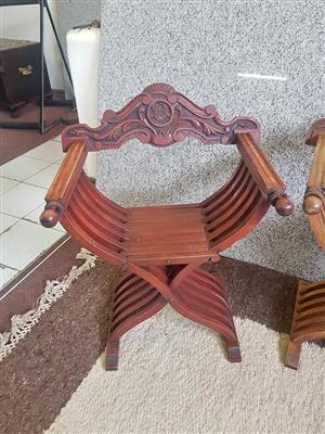 Vintage Italian Savonarola folding chair.