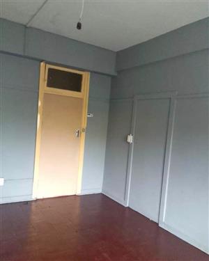 Rooms in Yeoville to rent
