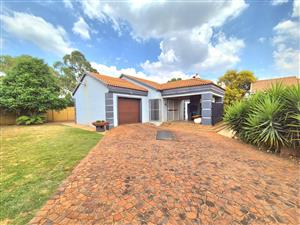 A Townhouse? - NO! Your Very Own Freestanding Home!