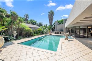 Stunning 4-bedroom family home nestled in the heart of Sonneveld Estate! Secure and sophisticated