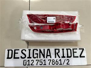 BMW G05 X5 REAR BUMPER REFLECTORS AVAILABLE. (NEW)