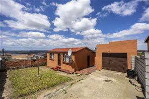 Charming Home With Income generating Flat  Mdantsane