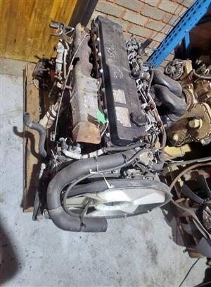 ISUZU 6HE1 TRUCK ENGINE. EXCELLENT CONDITION