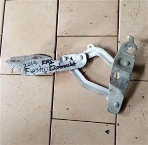 Ford fiesta ecoboost 2015 bonnet hinge ...