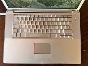 Vintage Apple PowerBook G4 – Retro Collector Laptop