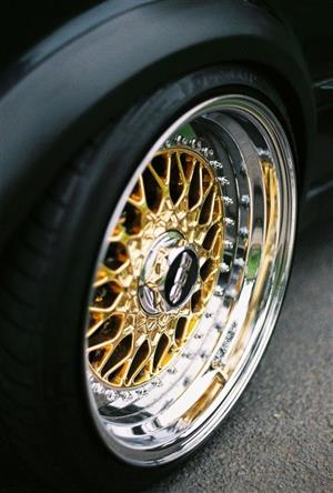 17 inch BBS Double Step (Original Shimmering Gold)