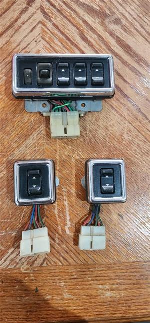 Pajero Electric Window Switches