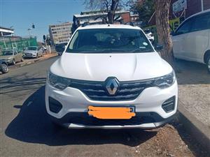 RENAULT TRIBER  2022 1.0 WHITE  MANUAL  PETROL  2 SPARE KEY  SERVICE BOOK