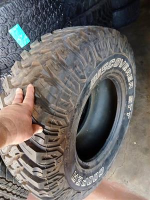 1x 35" Cooper STT..Brand New