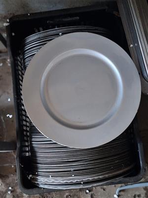 Underplates