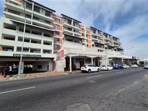 Apartment Rental Monthly in Wynberg