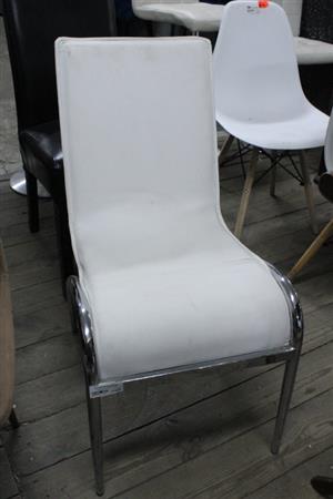  LEATHERITE CHAIR(S066399G)