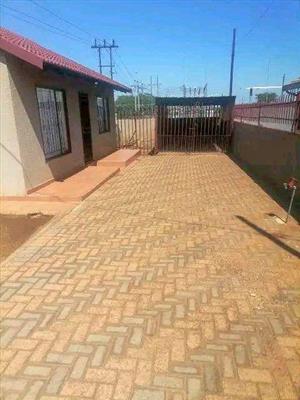 2 Bed House For Rent Mabopane 